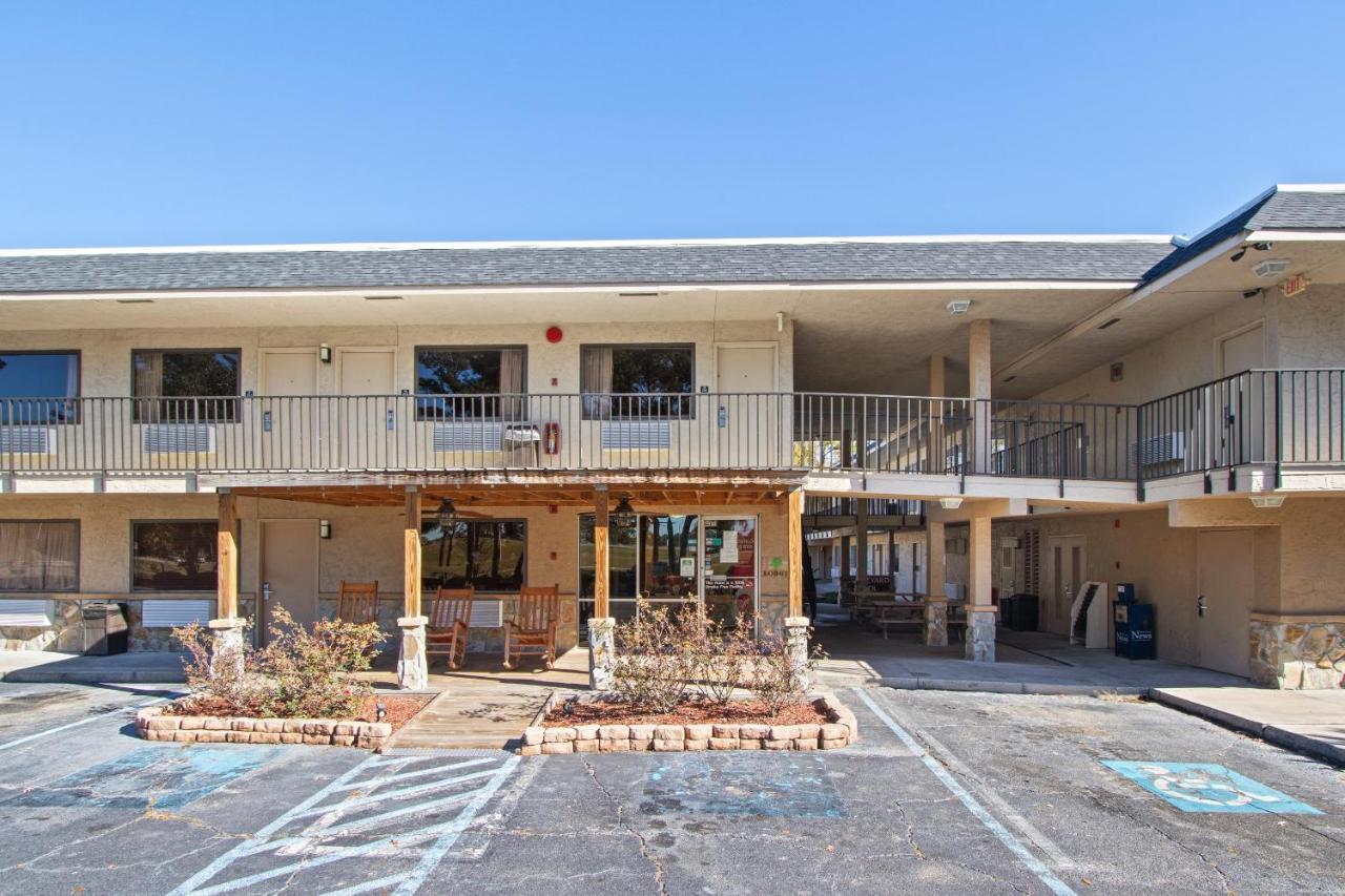 Capital O Hotel Richmond Hill/Savannah Area I-95 エクステリア 写真